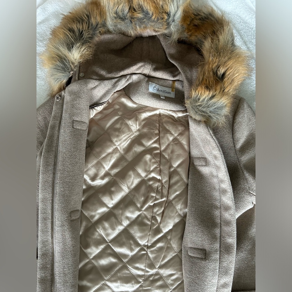 Calvin Klein - Hood Jacket - Picture 4 of 6